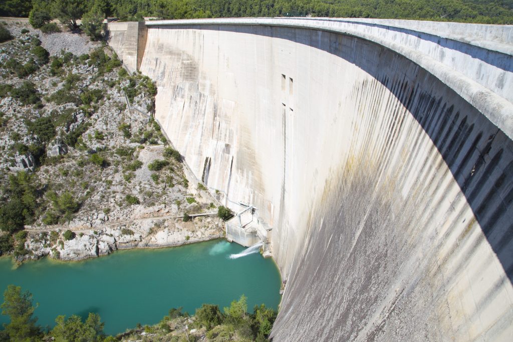 Una diga francese in Provenza