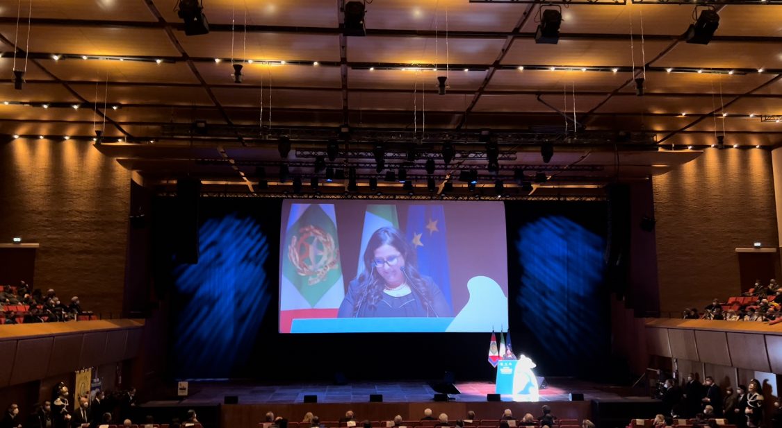 La sottosegretaria al Ministero della Transizione ecologica Ilaria Fontana durante il suo intervento